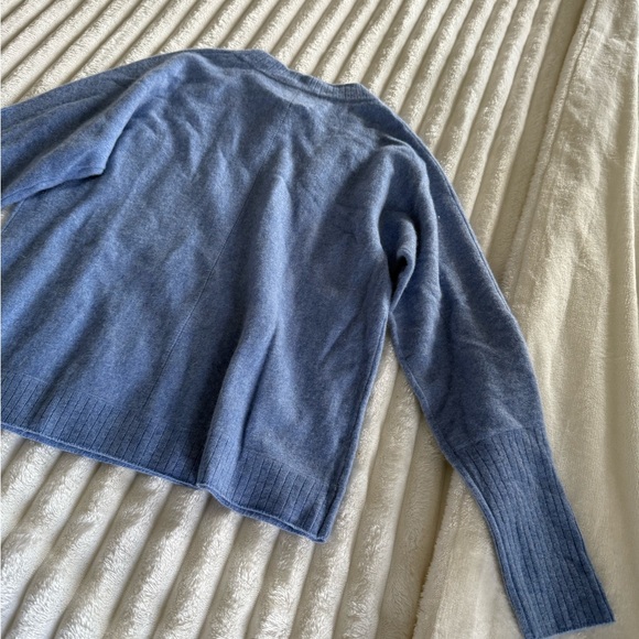Joie 100% Cashmere Softest Cozy Periwinkle Blue NEW - Picture 11 of 12